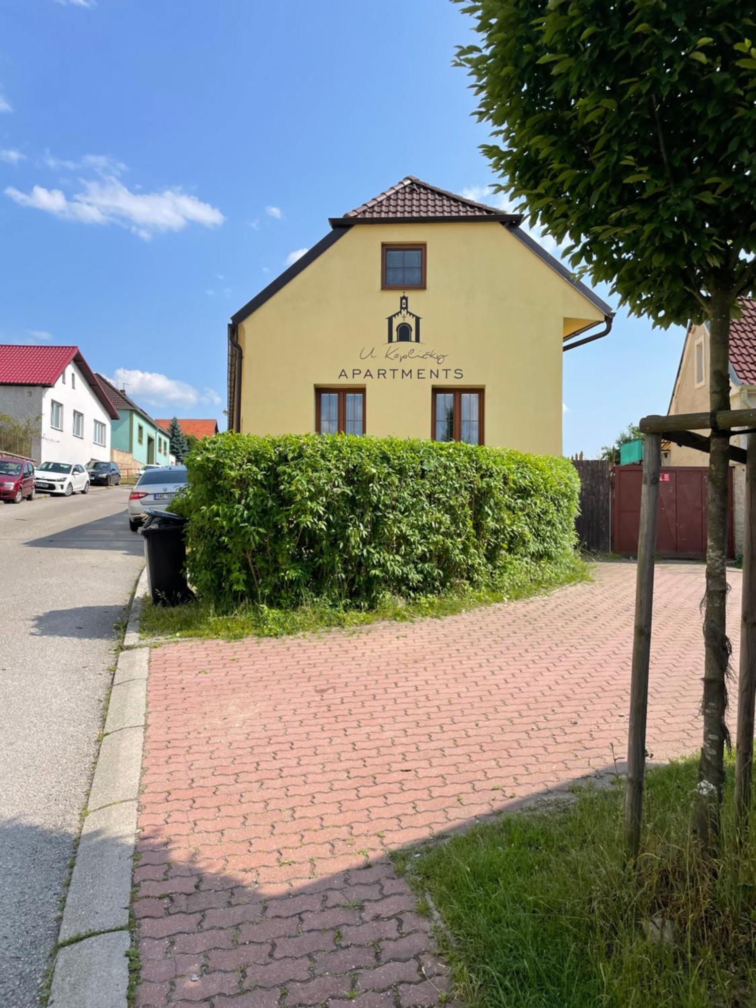 Apartman U Kaplicky Hluboka nad Vltavou Luaran gambar
